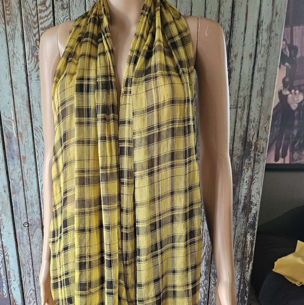 Yellow Plaid Women's Scarf
